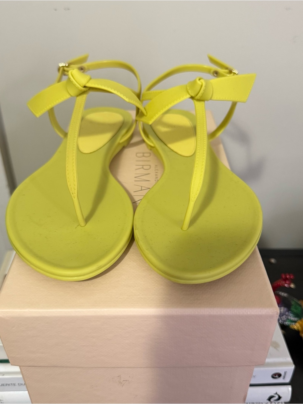 Alexandre Birman Clarita Jelly Mellow Yellow Bow Sandals Flats Size 37